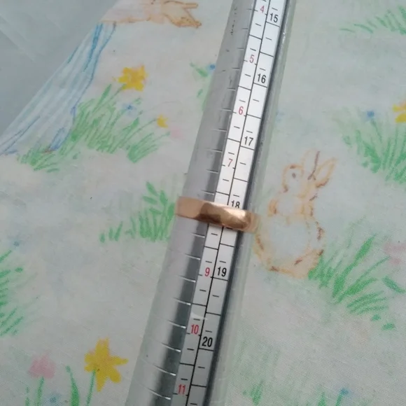 🌙14k Gold Ring Wedding Band - Picture 5 of 8